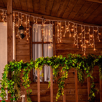 led гирлянда Uniel ULD-B3010-200/SWK Warm White IP67 - пример использования