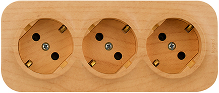 розетка 3-местная Legrand 782288 Quteo с з/к дерево - внешний вид