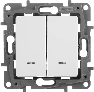 выключатель 2-клавишный Legrand Etika 672204 - внешний вид