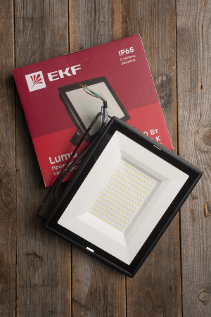 Прожектор свд 150Вт 6500К 12000лм черный IP65 110° Luma EKF 