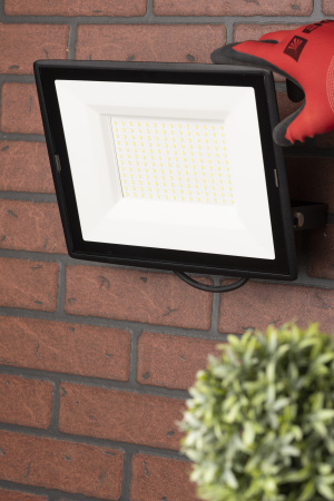 Прожектор свд 150Вт 6500К 12000лм черный IP65 110° Luma EKF 